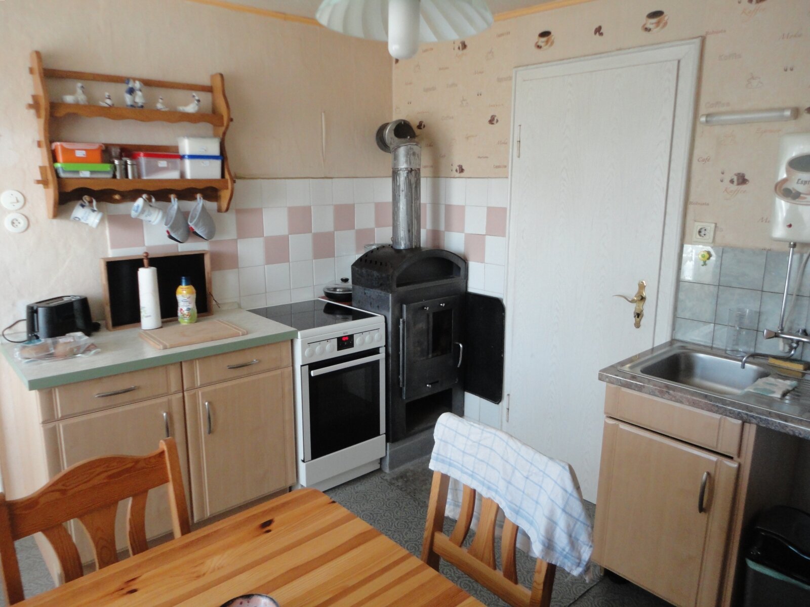 Doppelhaushälfte mit Garage und Nebengelass in Giersleben