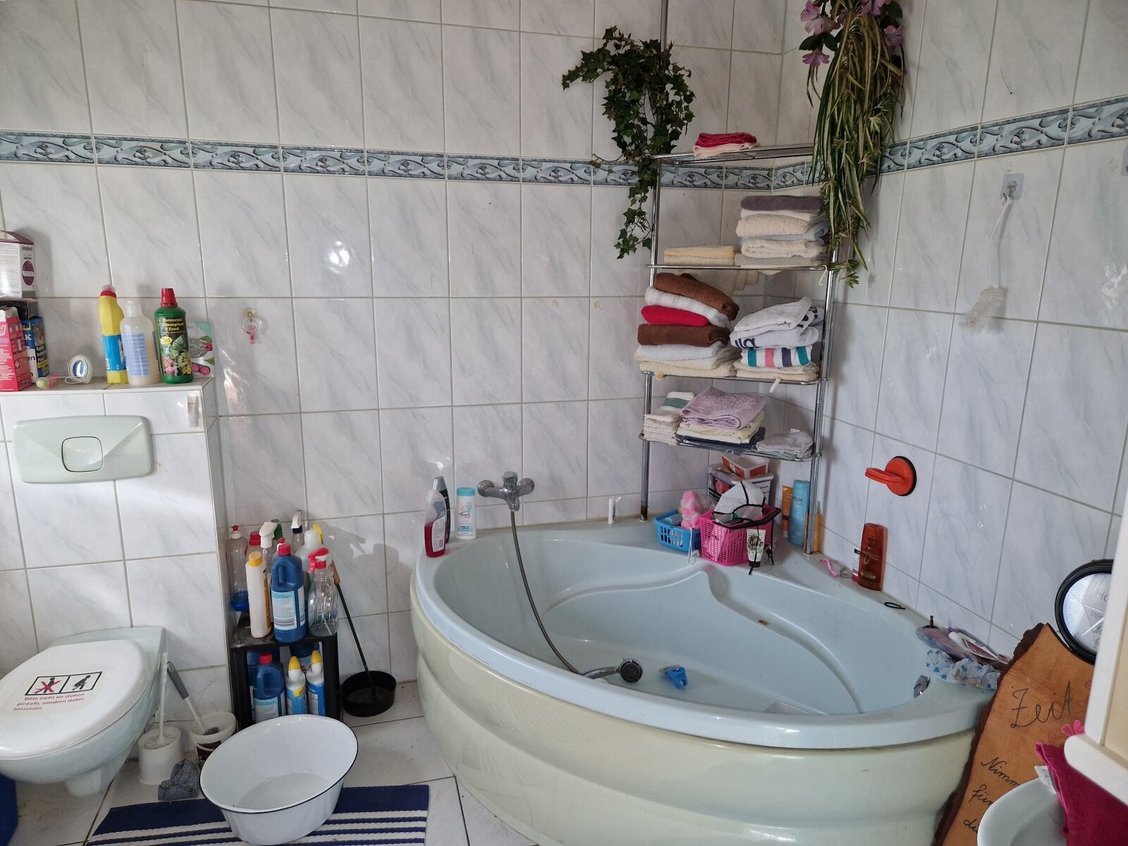 Mehrgenerationenhaus mit großem Grundstück...