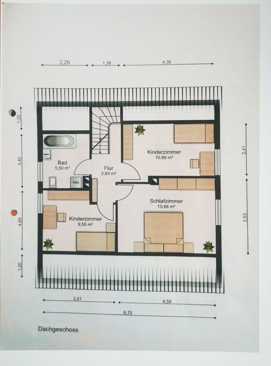 Einfamilienhaus in gewachsener Wohnlage mit Garage und Keller.