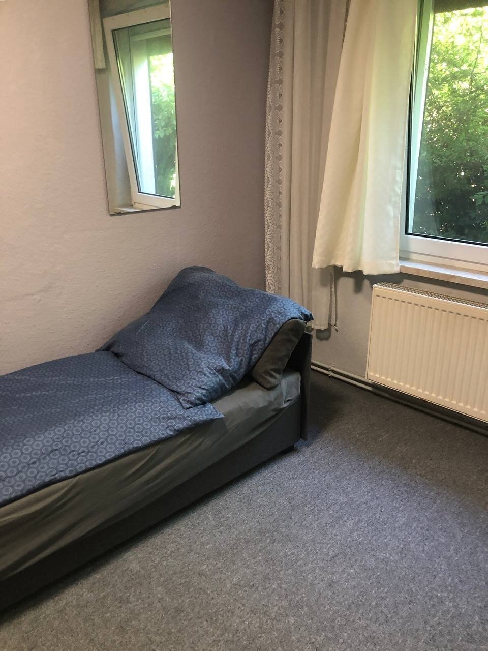 ...kleines Häuschen mit Potential auf großem Grundstück!!!