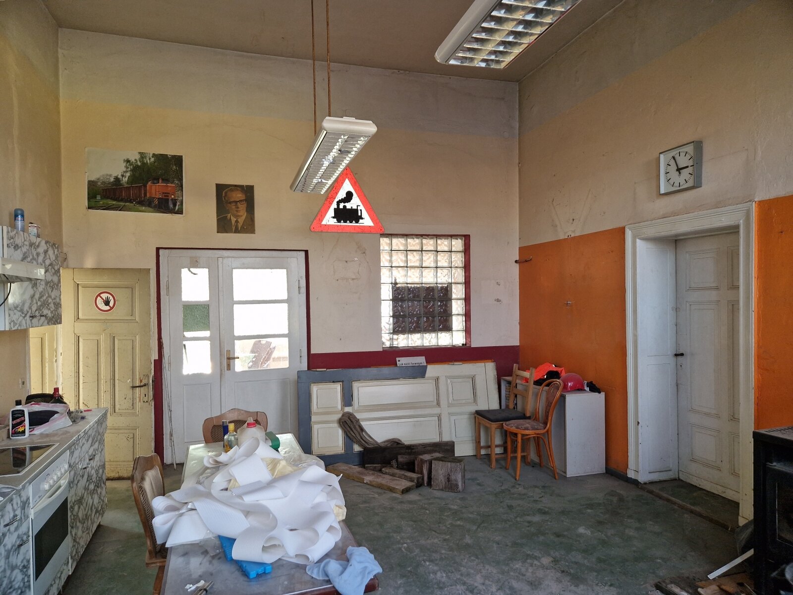 ...ehemaliger Bahnhof mit viel Potential in Egeln