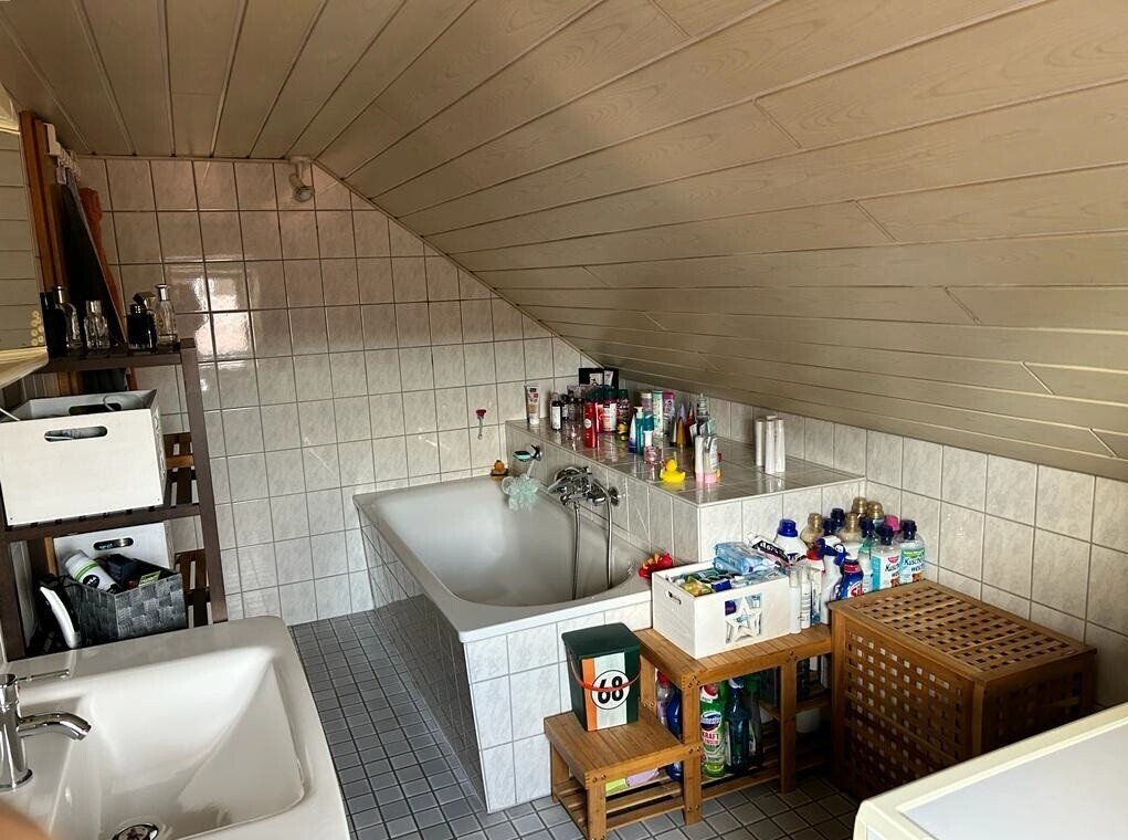 Mehrfamilienhaus mit 3 Wohneinheiten in Morsleben...