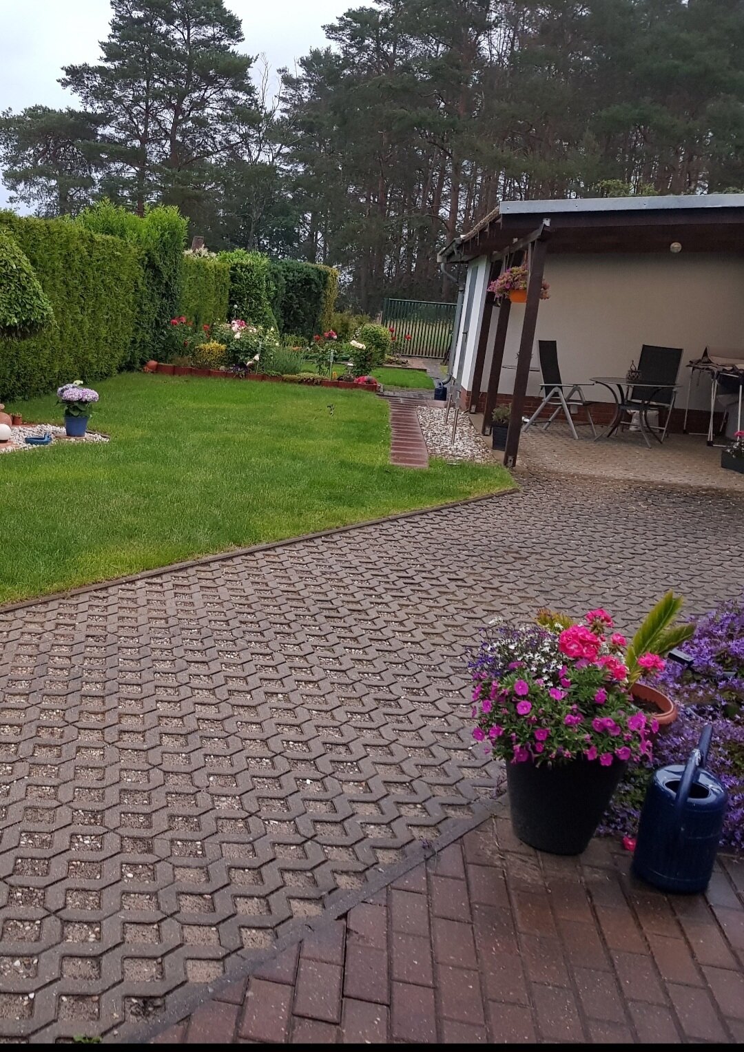...massive Doppelhaushälfte mit Anbau und Nebengelass in ruhiger Lage von Genthin
