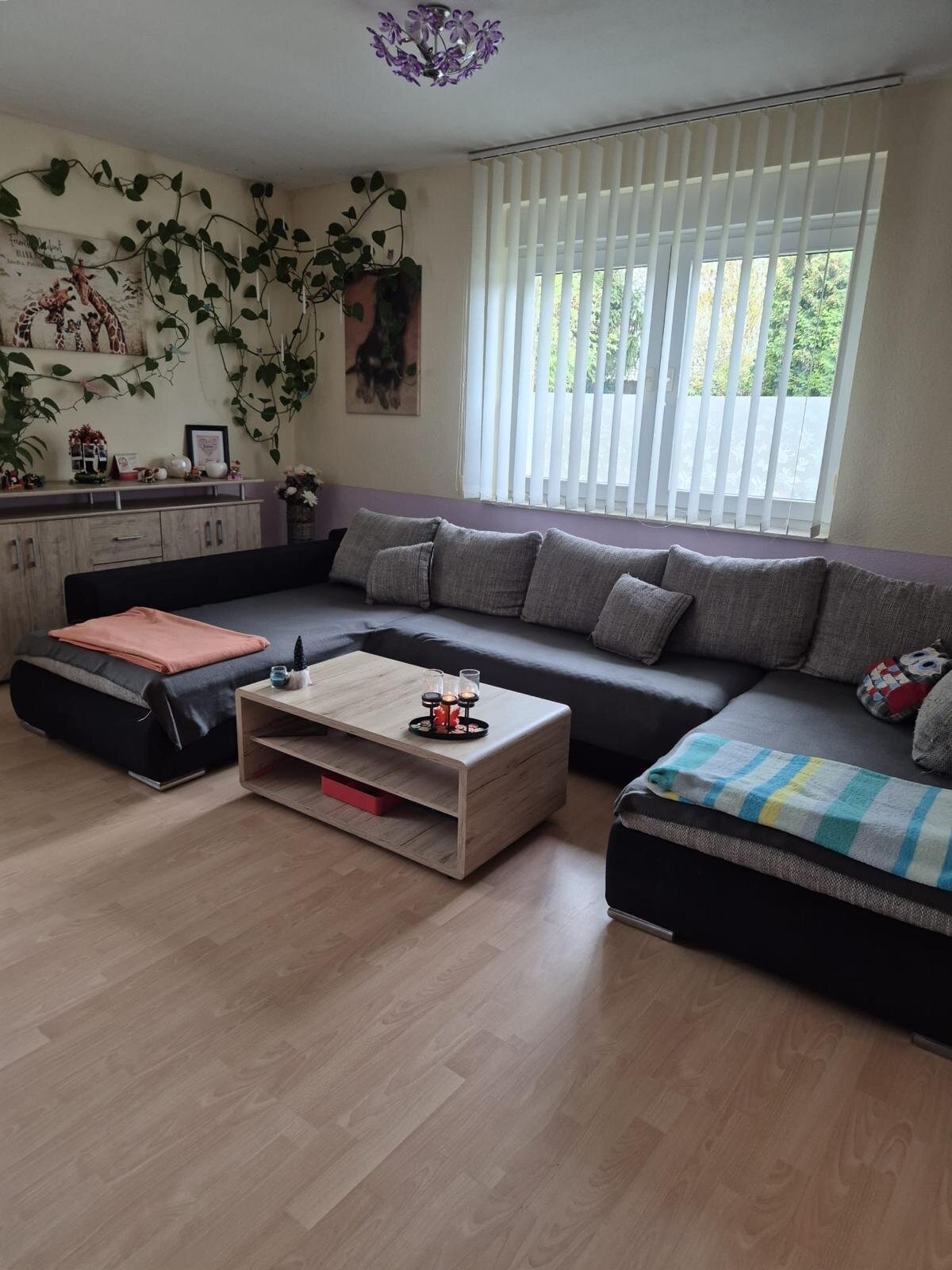 Massives Einfamilienhaus mit großem Grundstück und viel Nebengelass...