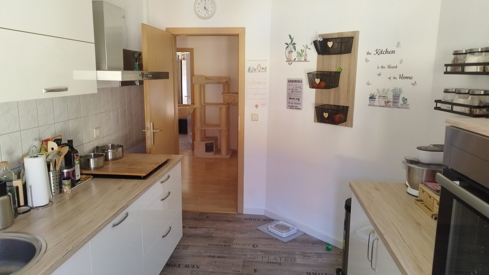 ...geräumige 4-Raum Dachgeschoss Wohnung mit Balkon und Stellplatz in der ehemaligen Senffabrik
