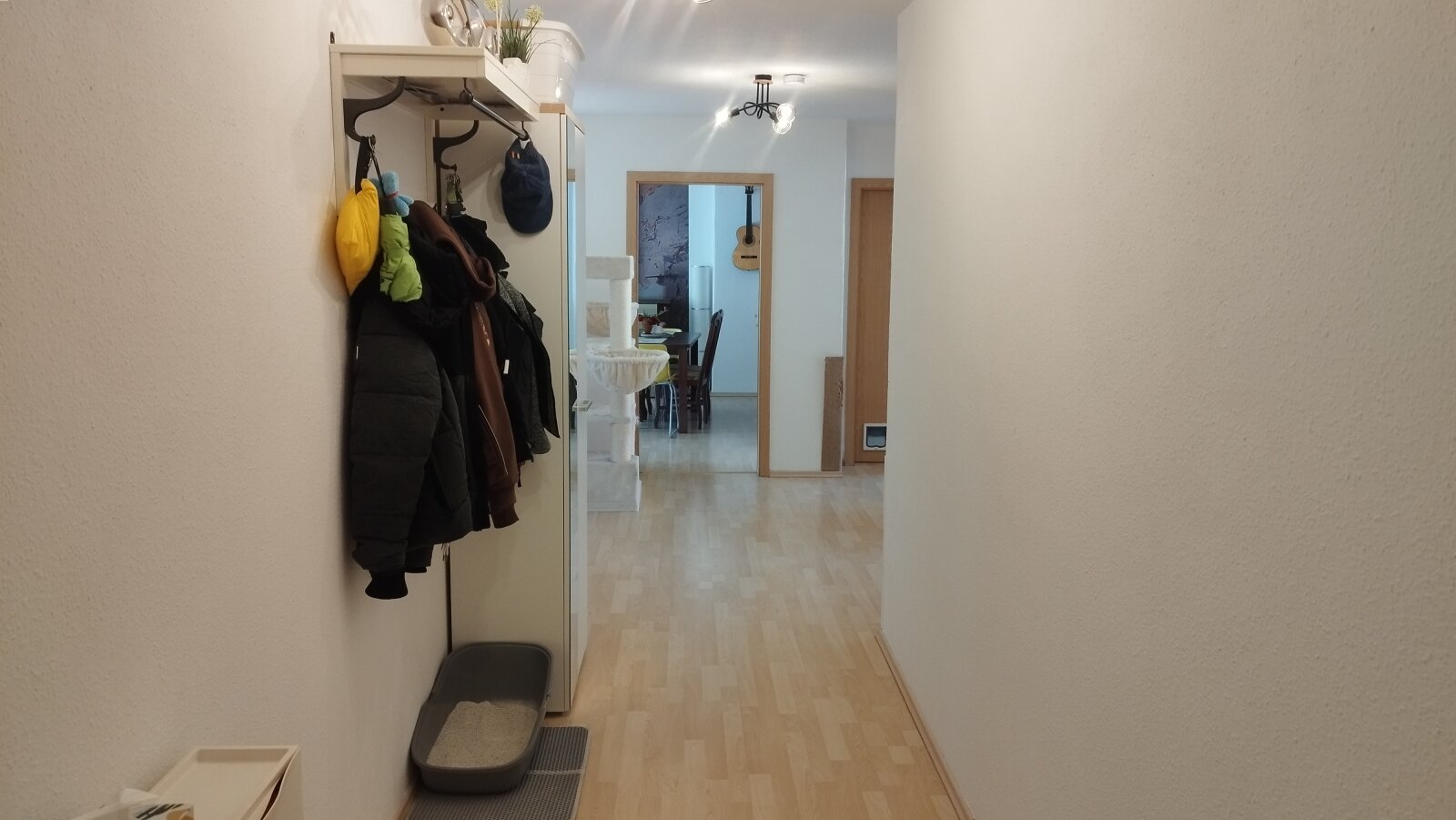 ...geräumige 4-Raum Dachgeschoss Wohnung mit Balkon und Stellplatz in der ehemaligen Senffabrik