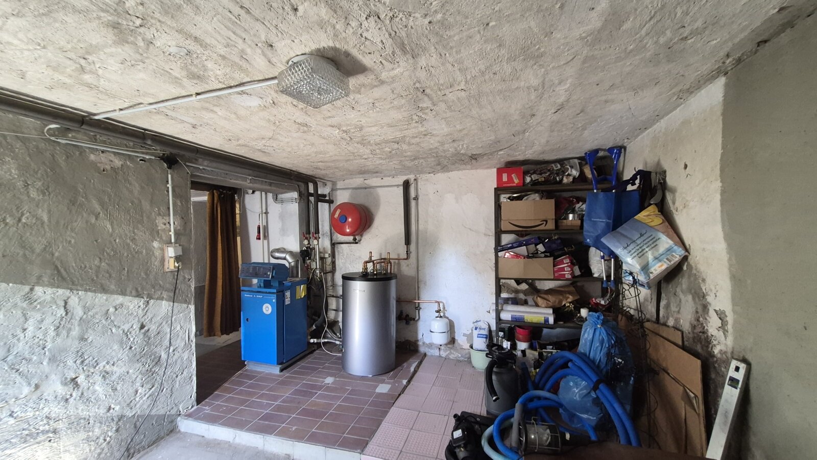 Einfamilienhaus mit Nebengelass und Garage in Barleben
